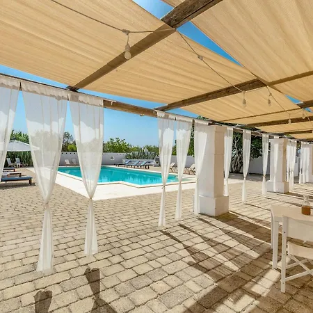 מלון דירות Masseria Pepe 3*